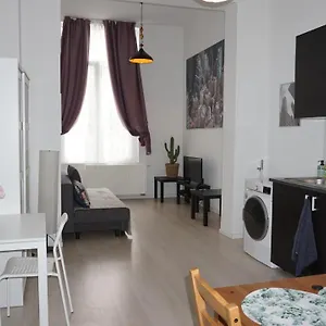 Roosevelt Apartments. , Amberes Bélgica