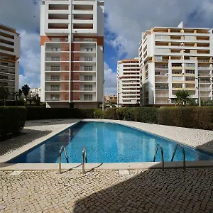Chen 1 , Portimão Portugal