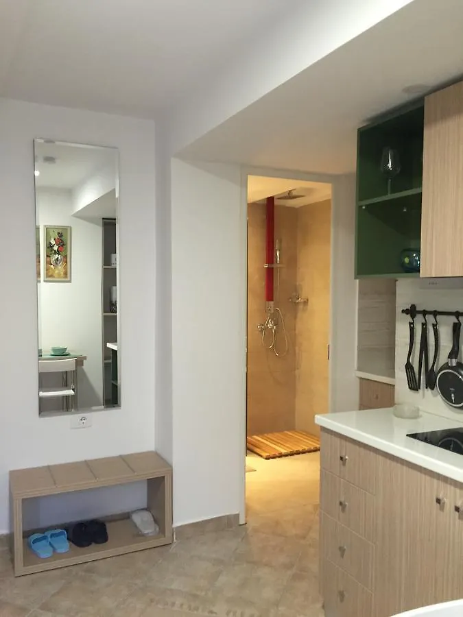 Andi Apartments 티라나 알바니아